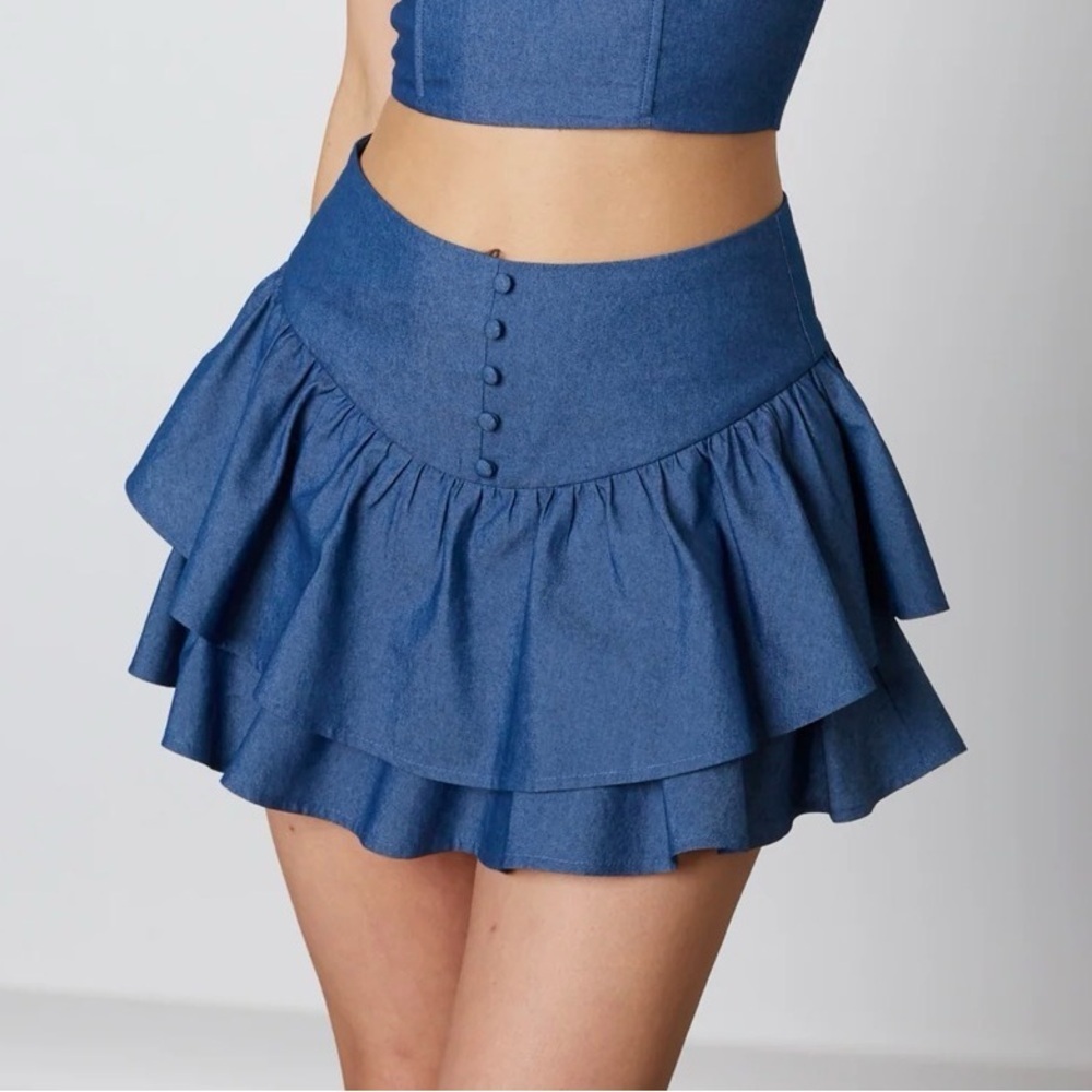 😸EUC ADORABLE Cotton Candy Denim Blue Ruffled Skater Skirt